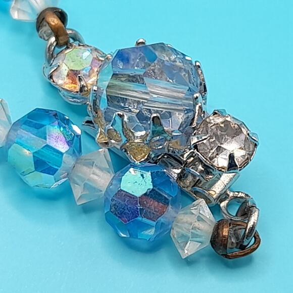 Vintage Baby Ice Blue Aurora Borealis Crystal Beaded Single Strand Necklace, 62" - Picture 5 of 10